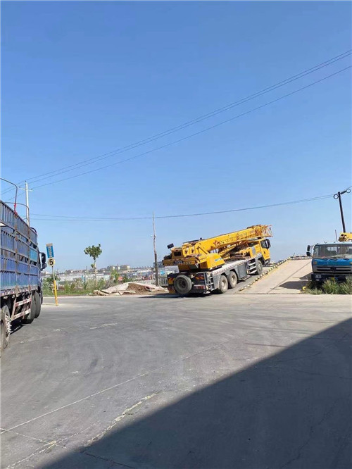 浔阳区25吨吊车的租赁价格大概是多少？