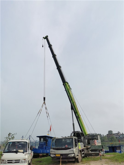 浔阳区桥梁建设吊装案例